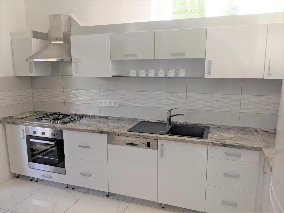 Marica Apartman Balatonfenyves Εξωτερικό φωτογραφία